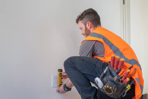 Best Circuit Breaker Repair  in Bridgehampton, NY